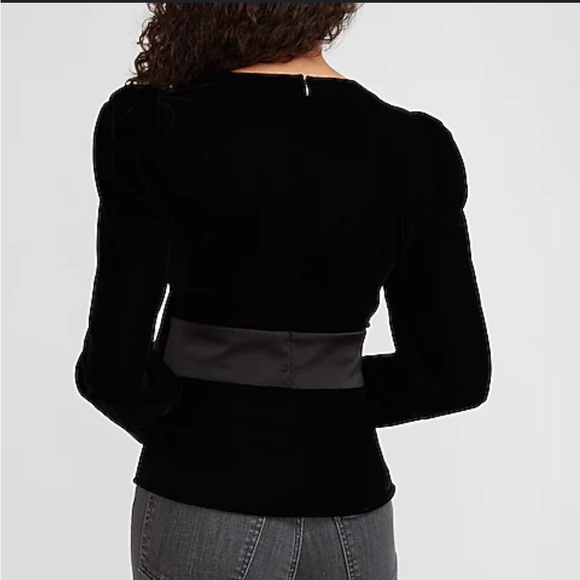 Velvet Bow Puff Sleeve Top - perfect for holiday and chistmas party! - Picture 2 of 3